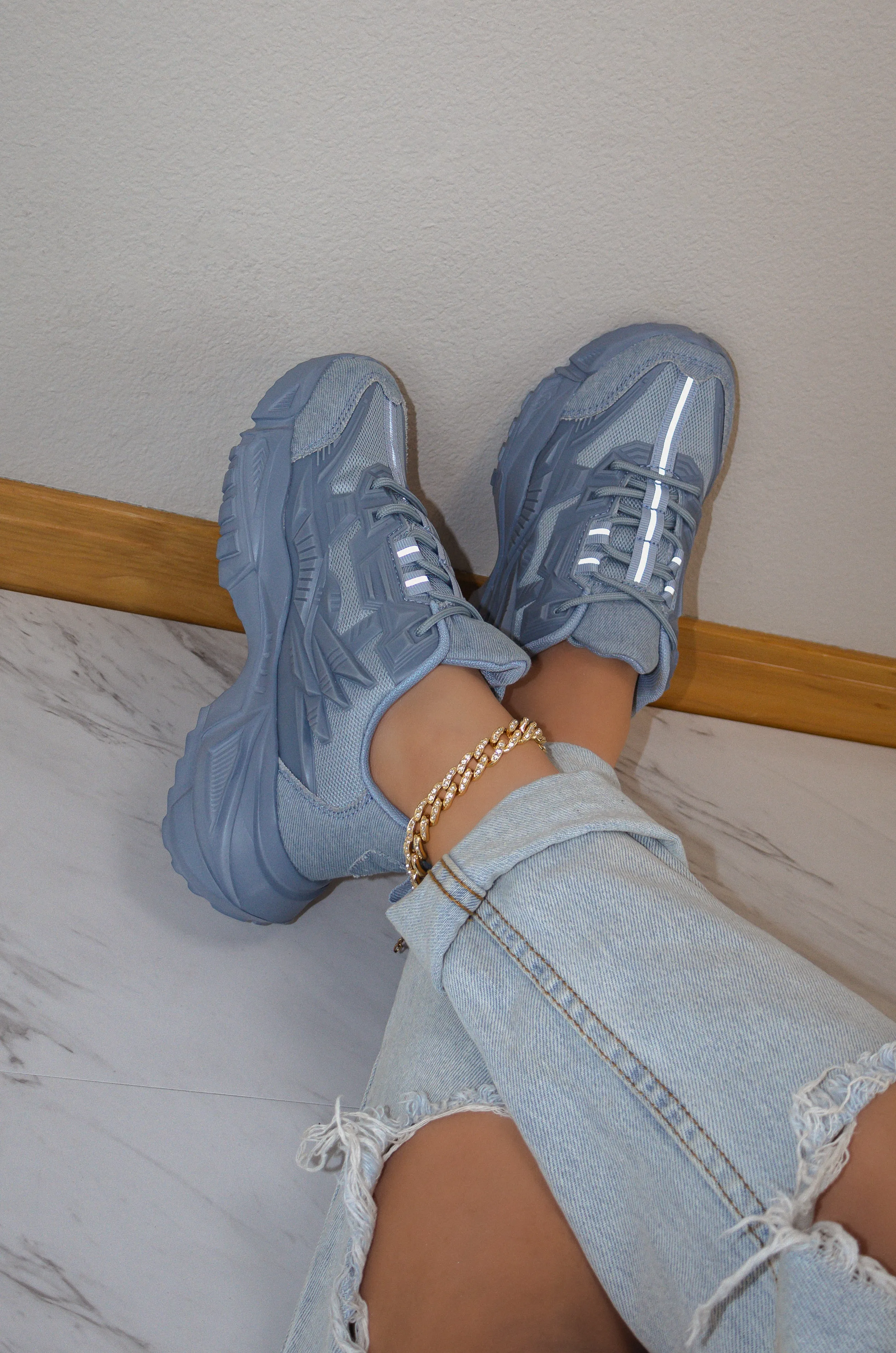 Ayanami - Wide Fit Chunky Lace Up Sneakers for Women, Comfortable Platform Shoes, Trendy Casual Footwear, Everyday Stylish Sneakers, Urban Style