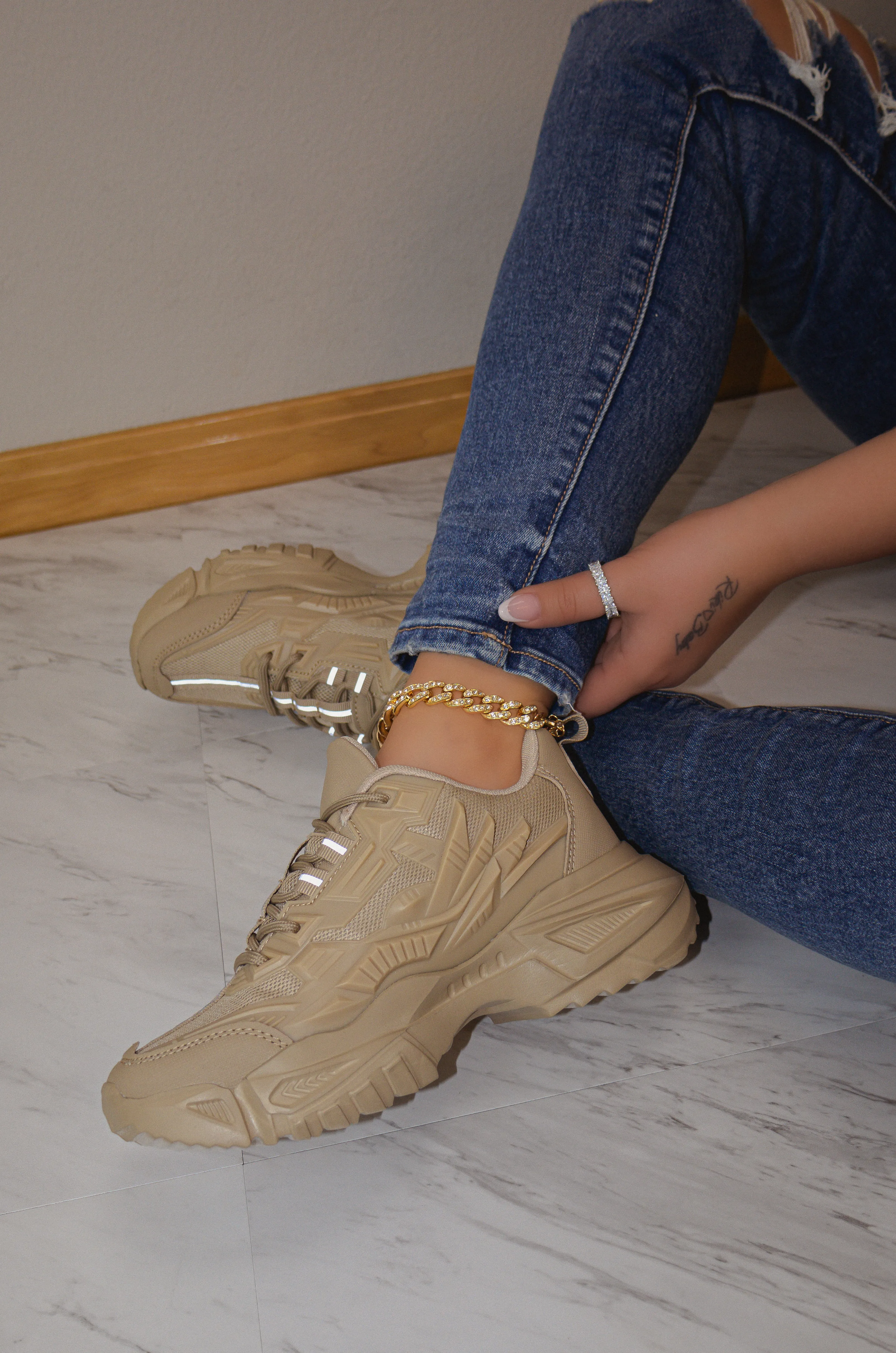 Ayanami - Wide Fit Chunky Lace Up Sneakers for Women, Comfortable Platform Shoes, Trendy Casual Footwear, Everyday Stylish Sneakers, Urban Style