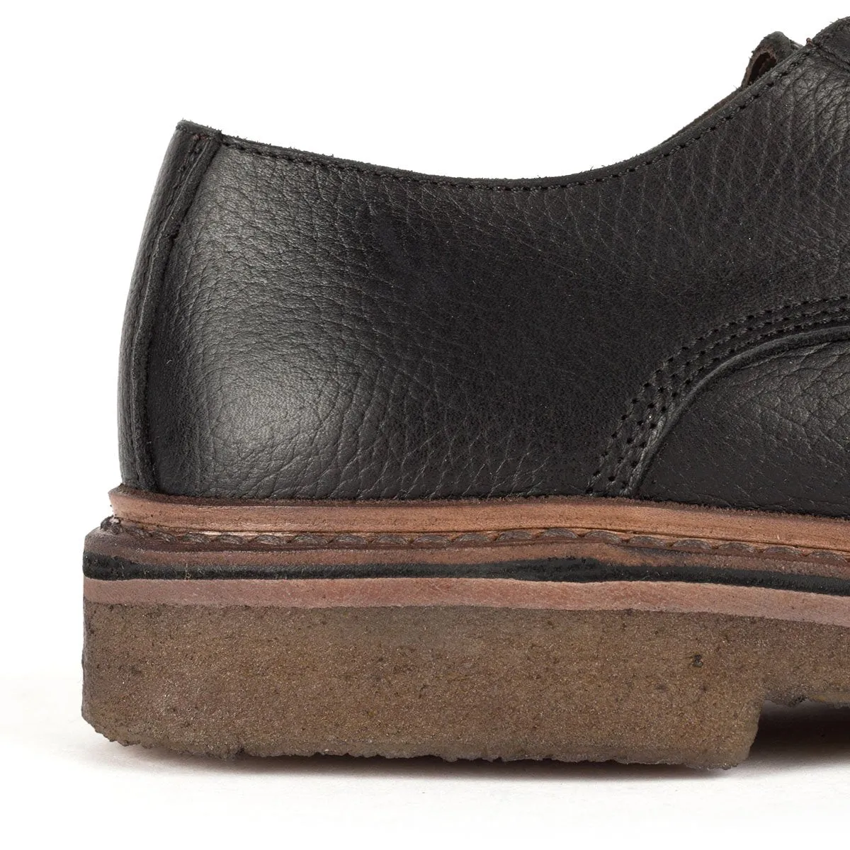 COLLEGE 01 – Black