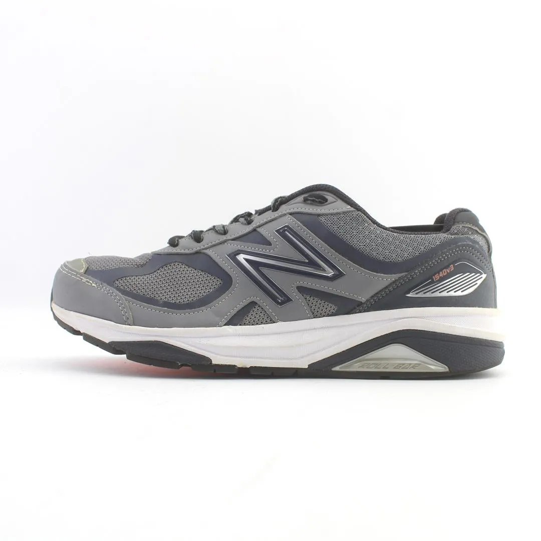 NEW BALANCE 1540V5