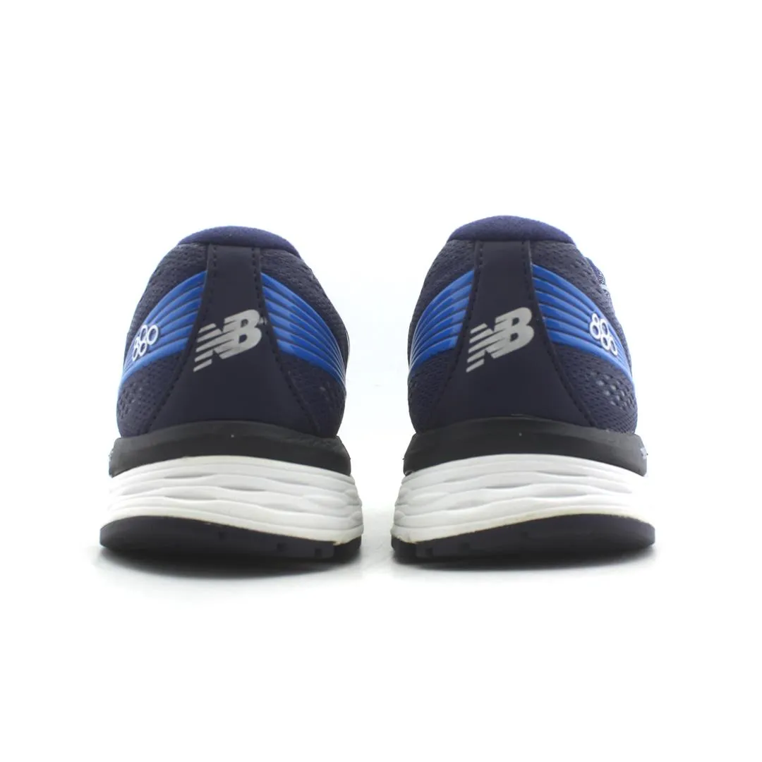 NEW BALANCE  880V8