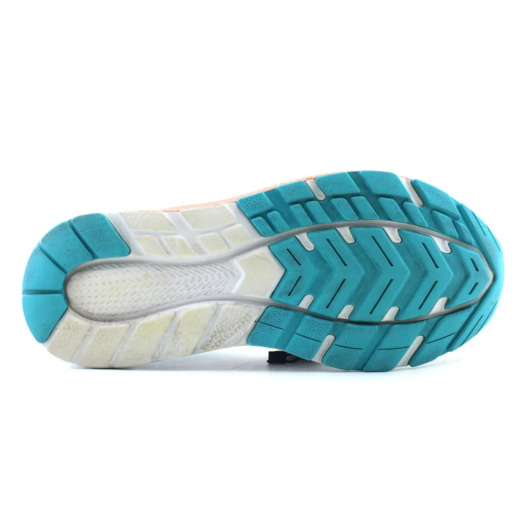 NEW BALANCE  FUELCORE V2