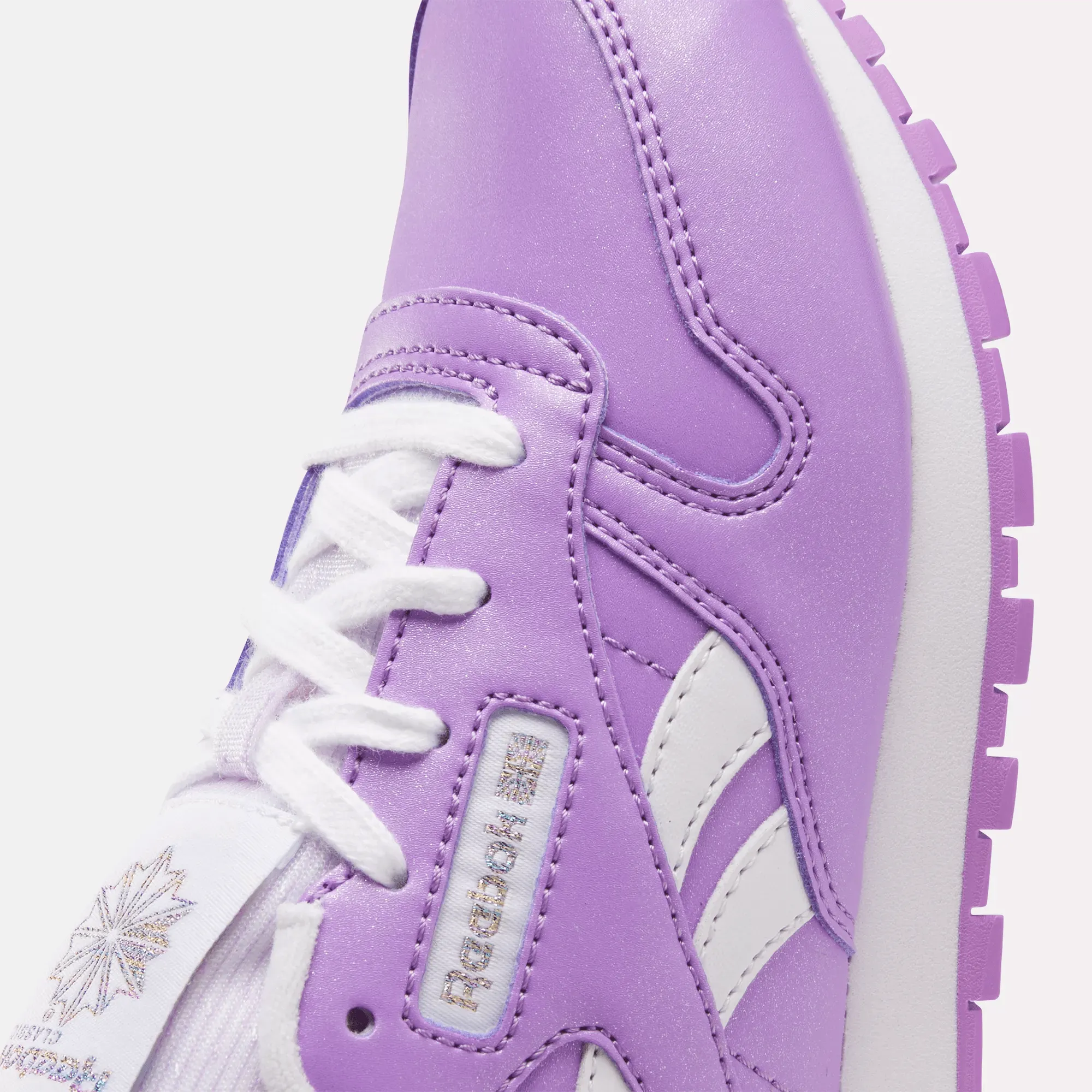 Unisex Classic Leather Step 'N' Flash Shoes - Preschool